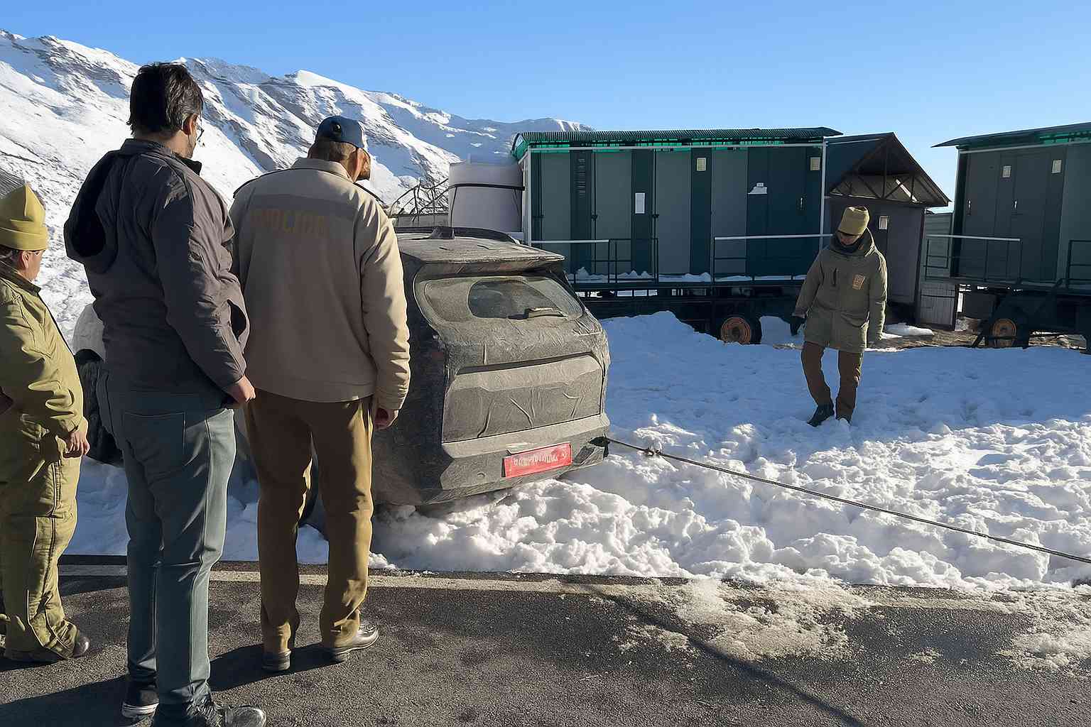 पुलिस ने निकाला टेस्ट म्यूल – जानें कैसी दिखती है यह अपकमिंग कार