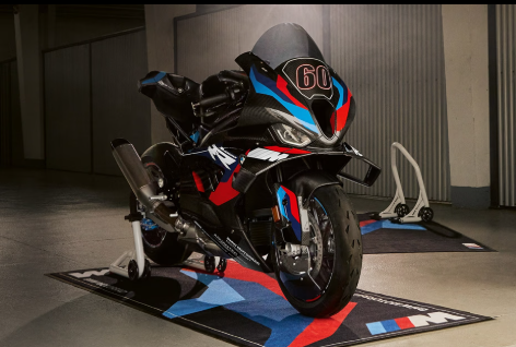 BMW M 1000 RR