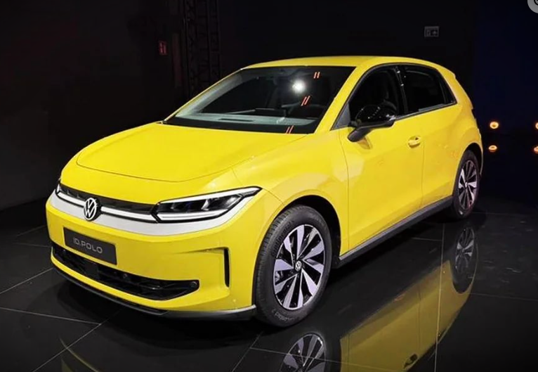 Volkswagen Polo Electric 300km vs 450km रेंज वेरिएंट