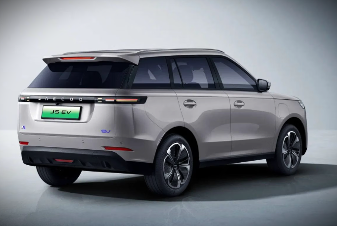 Chery Jaecoo J7 Spied India